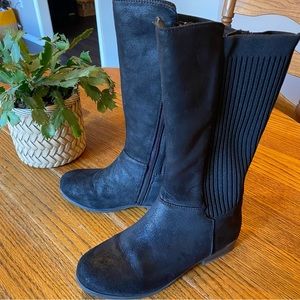 Mia Kids Black Boots in Size 4